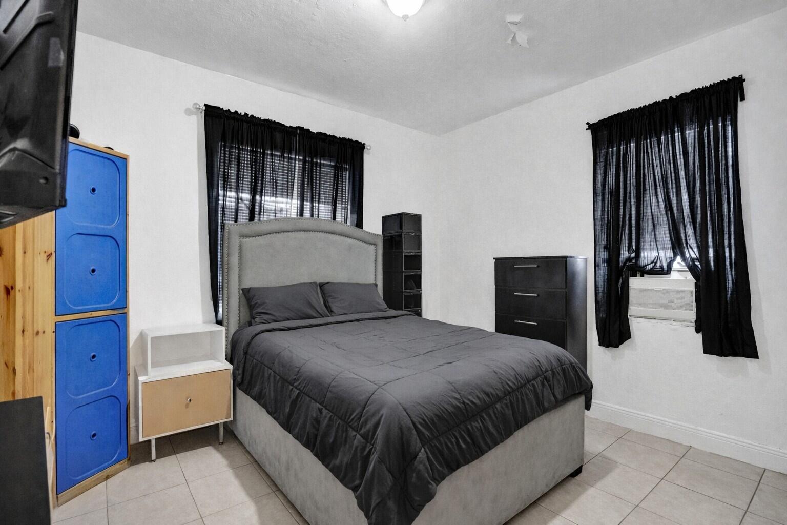 BELLCAMP MANOR - Residential Income