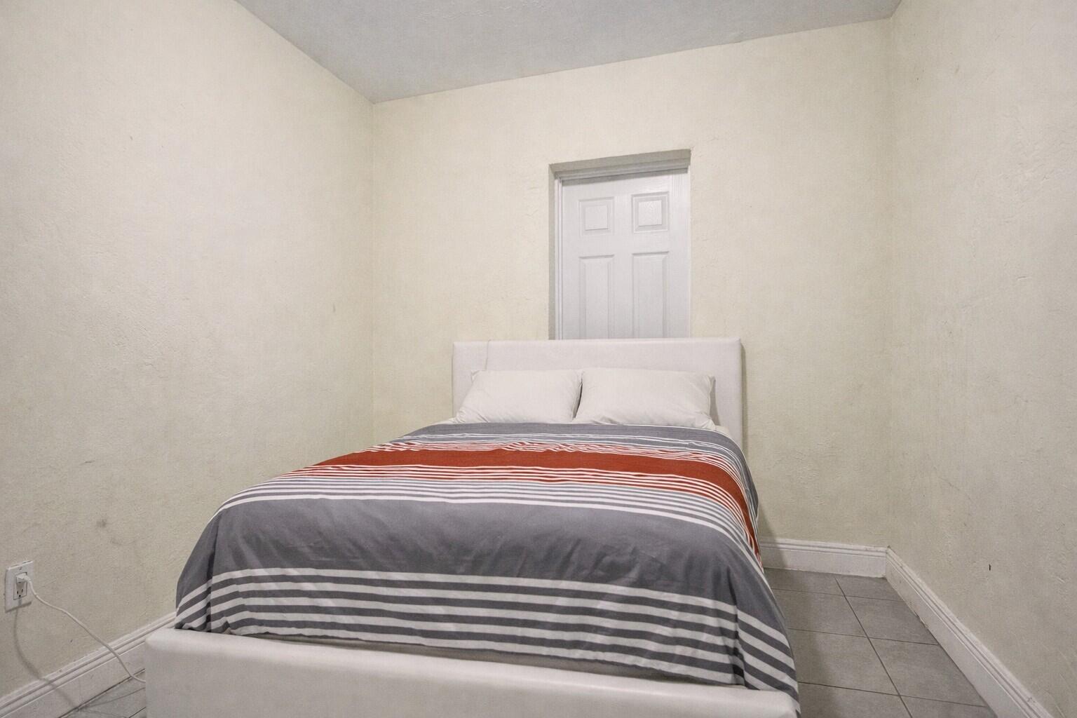 BELLCAMP MANOR - Residential Income