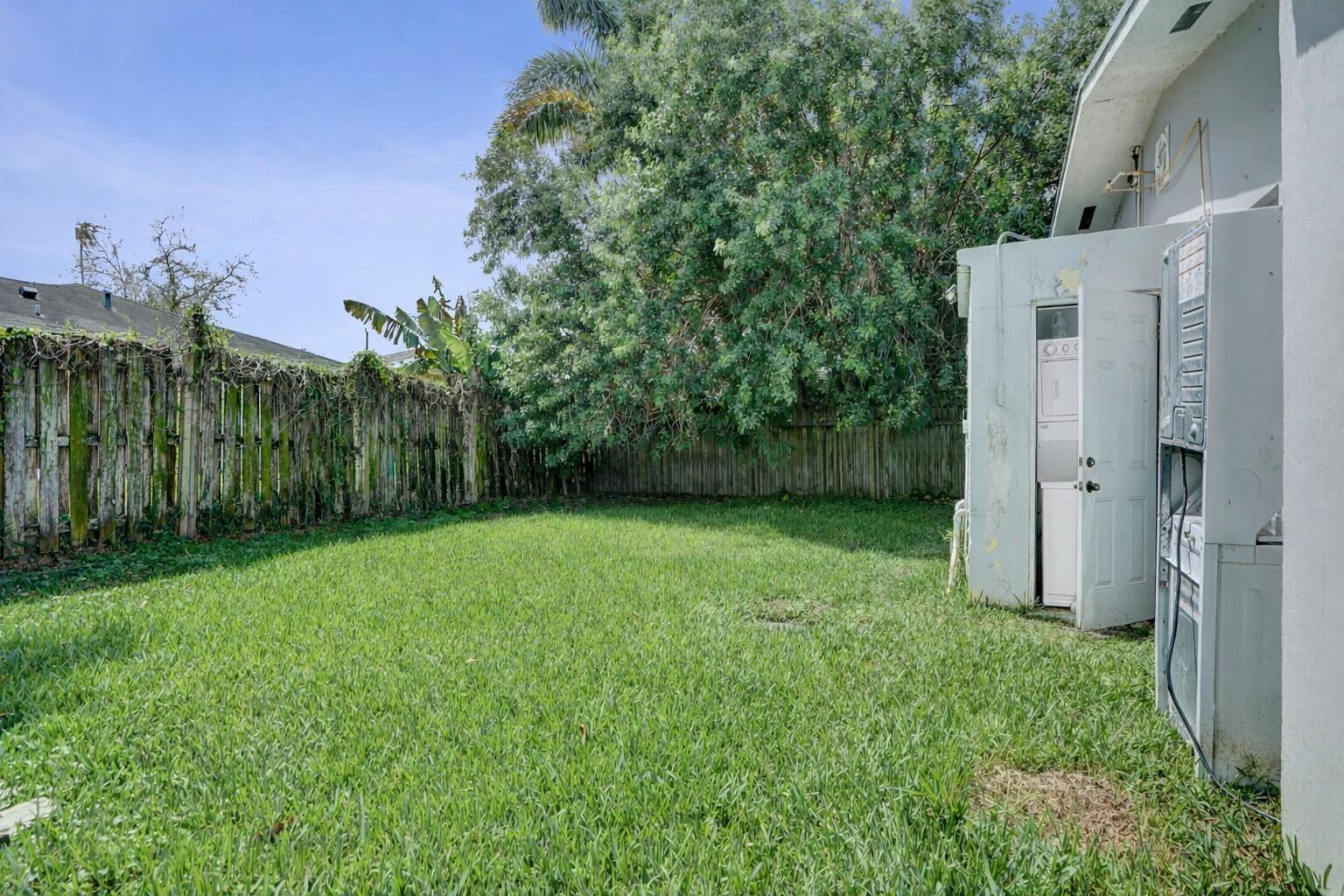 BELLCAMP MANOR - Residential Income