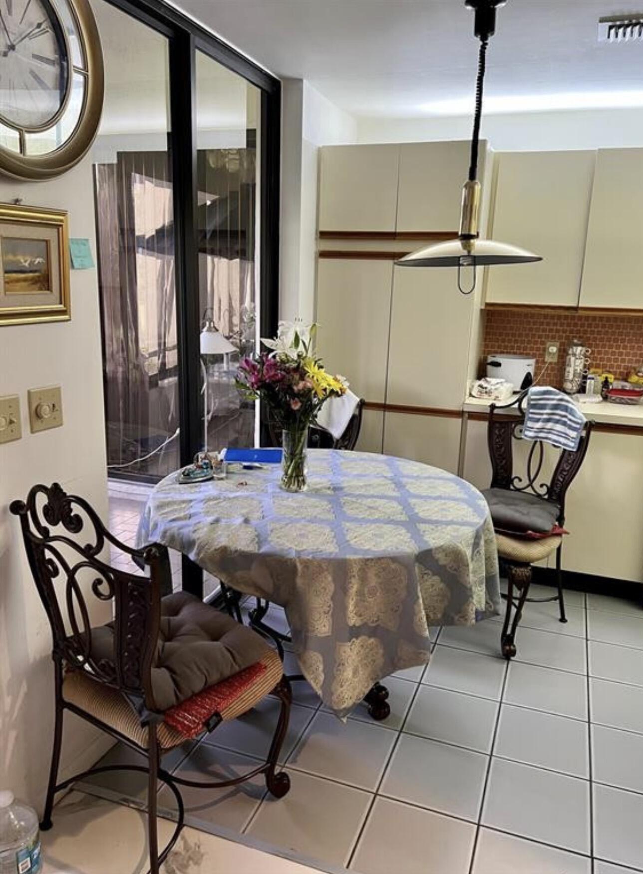 LA PAZ AT BOCA POINTE - Residential