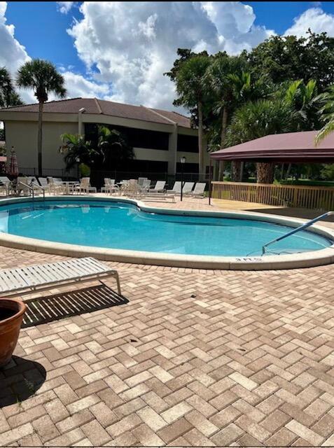 LA PAZ AT BOCA POINTE - Residential