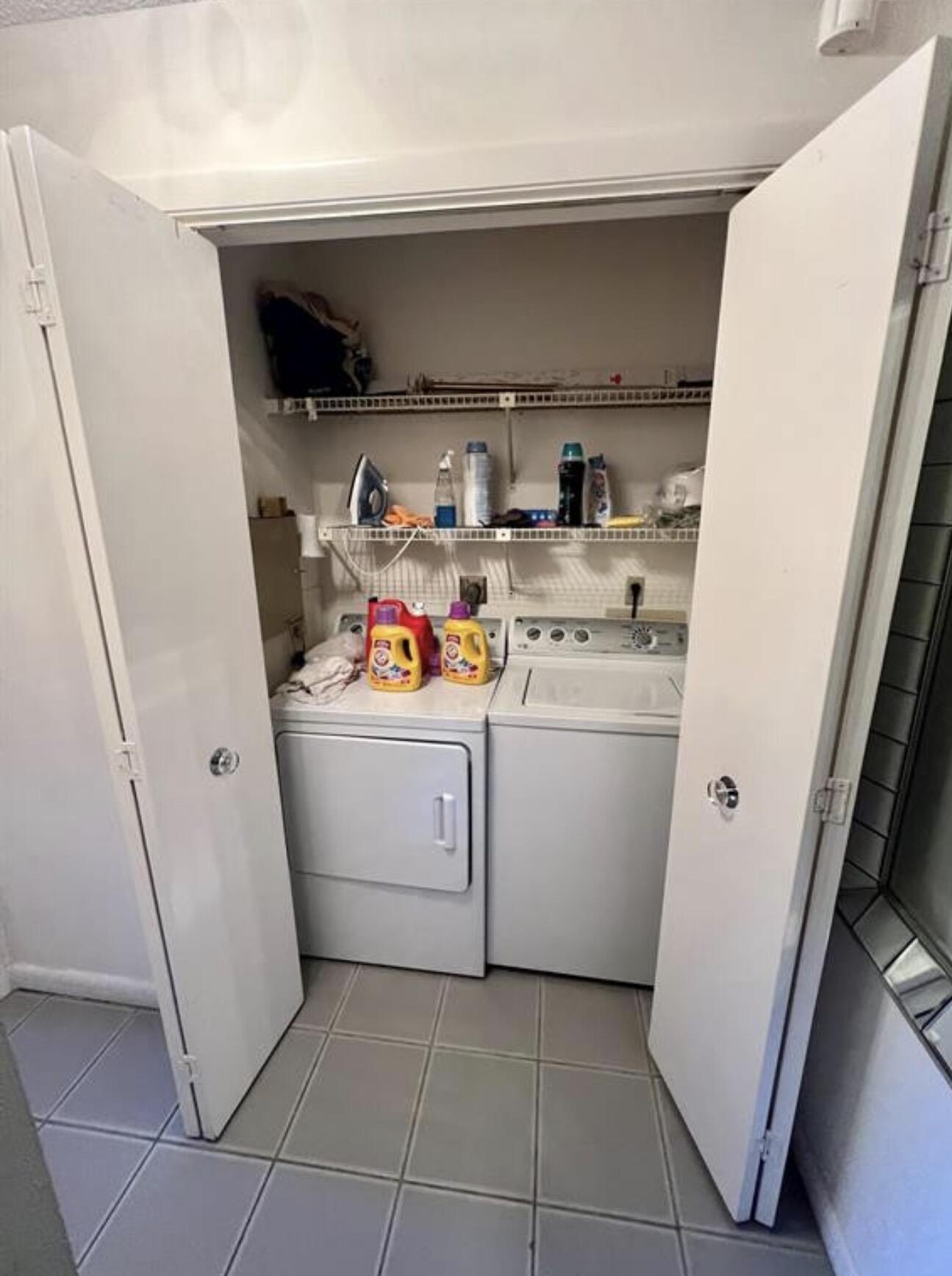 LA PAZ AT BOCA POINTE - Residential