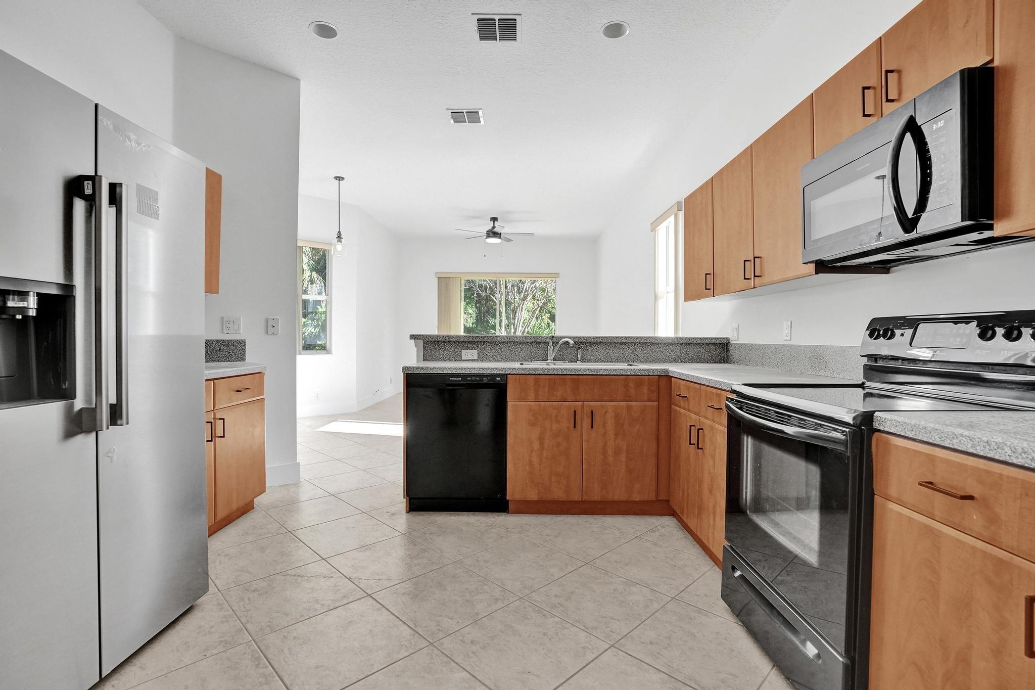 St Lucie West 154 Magnoli - Residential Lease