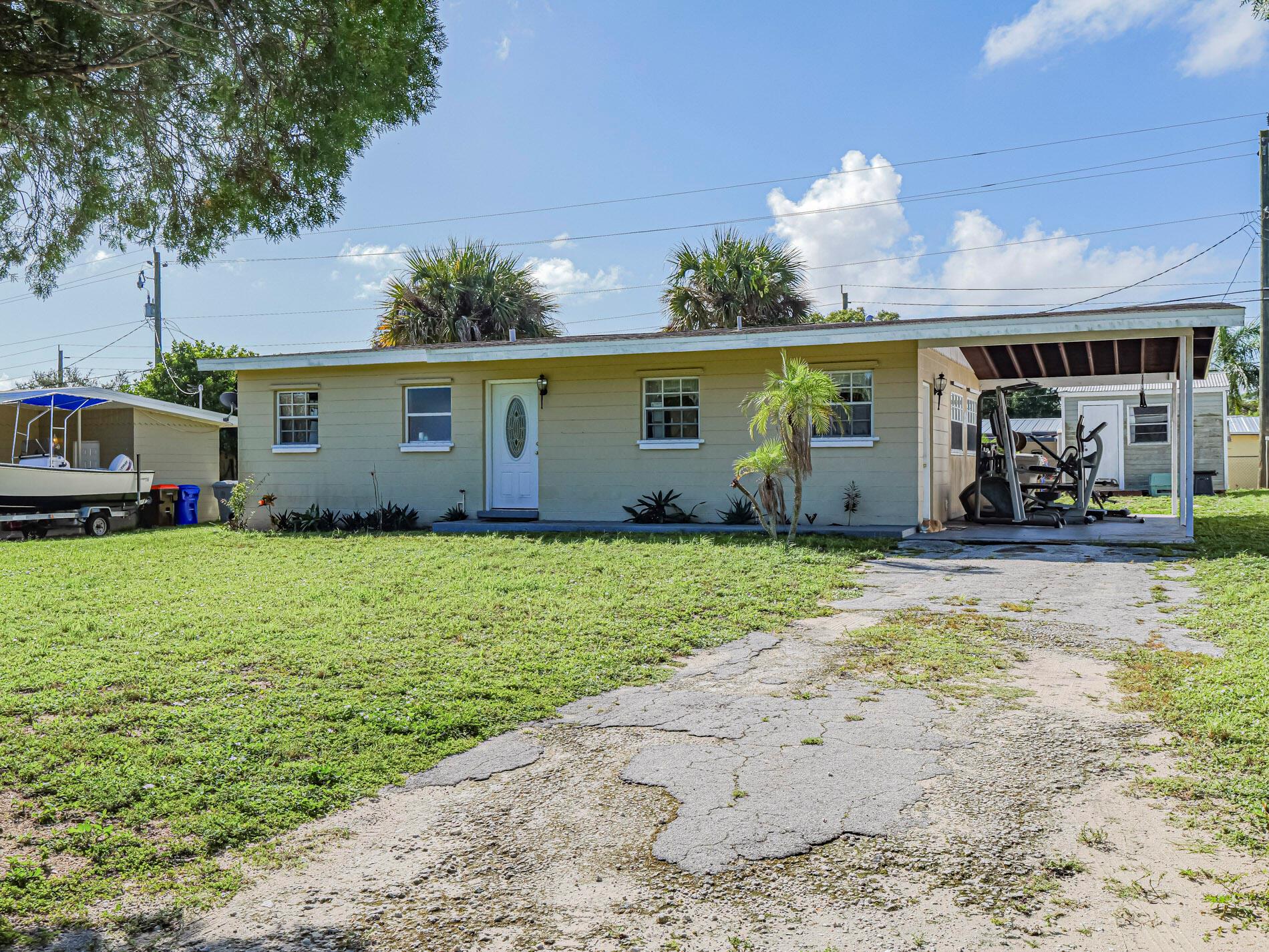 DIXIE GARDENS UNIT 4 - Residential
