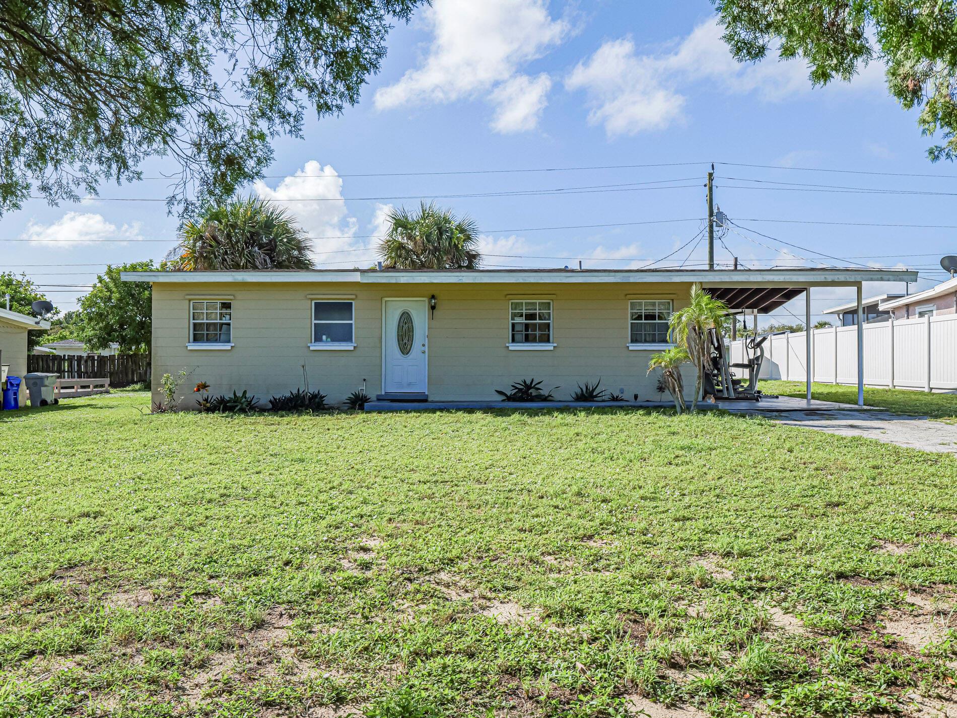 DIXIE GARDENS UNIT 4 - Residential