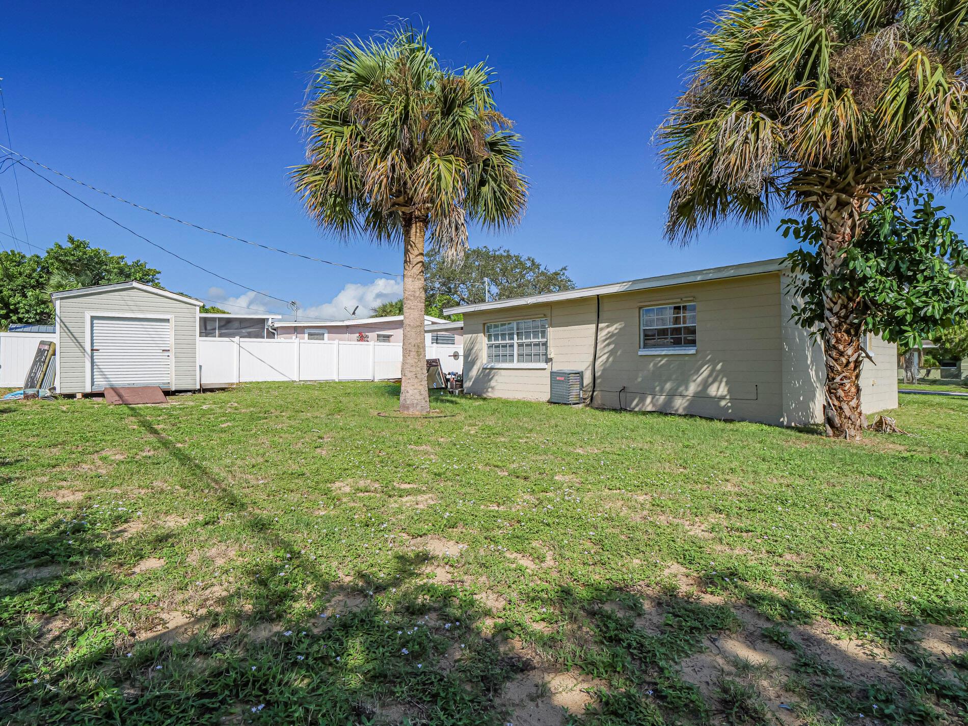 DIXIE GARDENS UNIT 4 - Residential