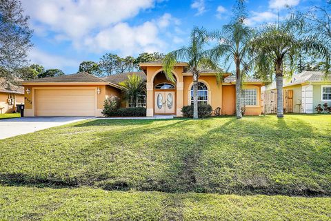 A home in Port St Lucie