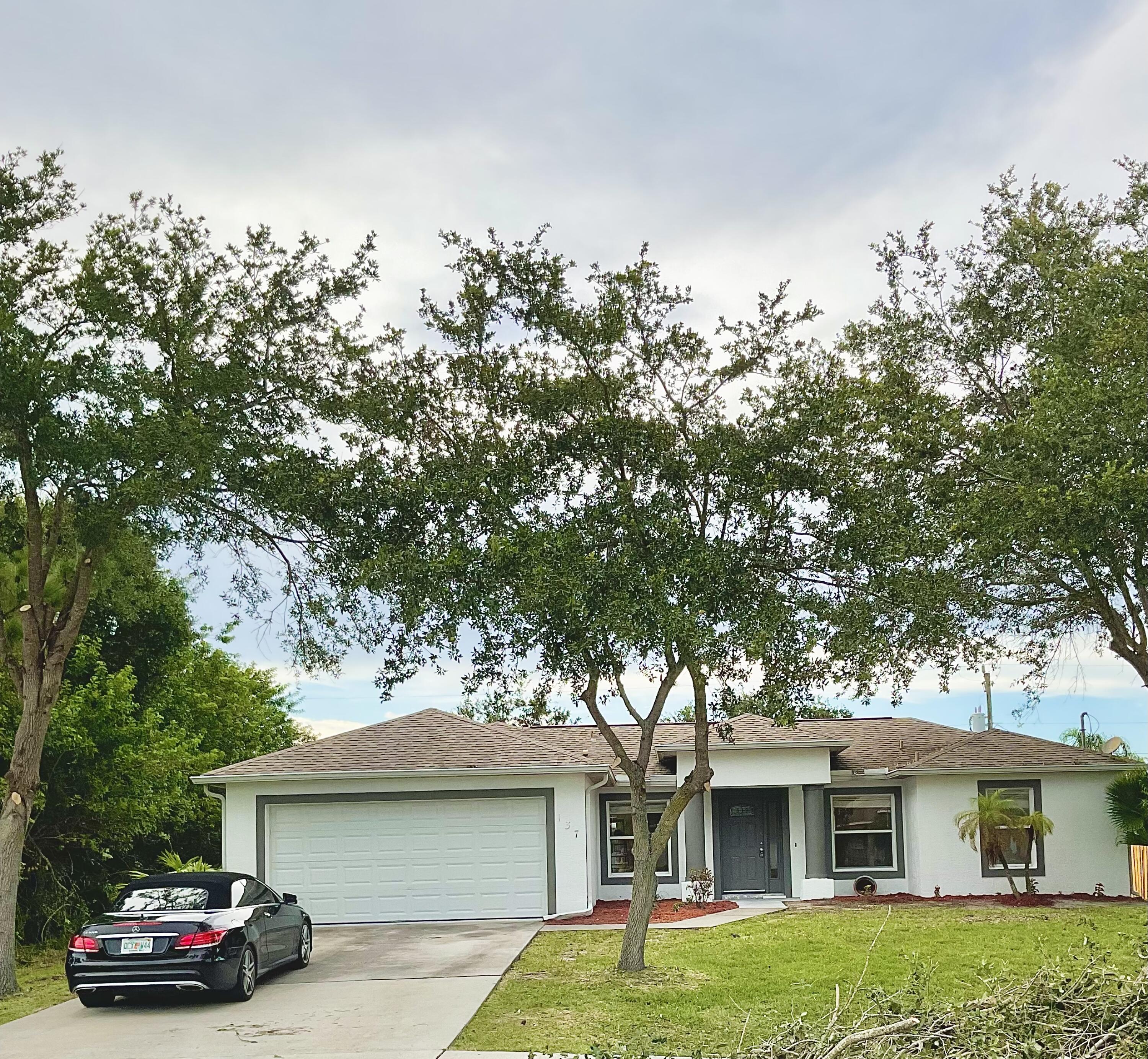 PORT ST LUCIE SECTION 13 - Residential