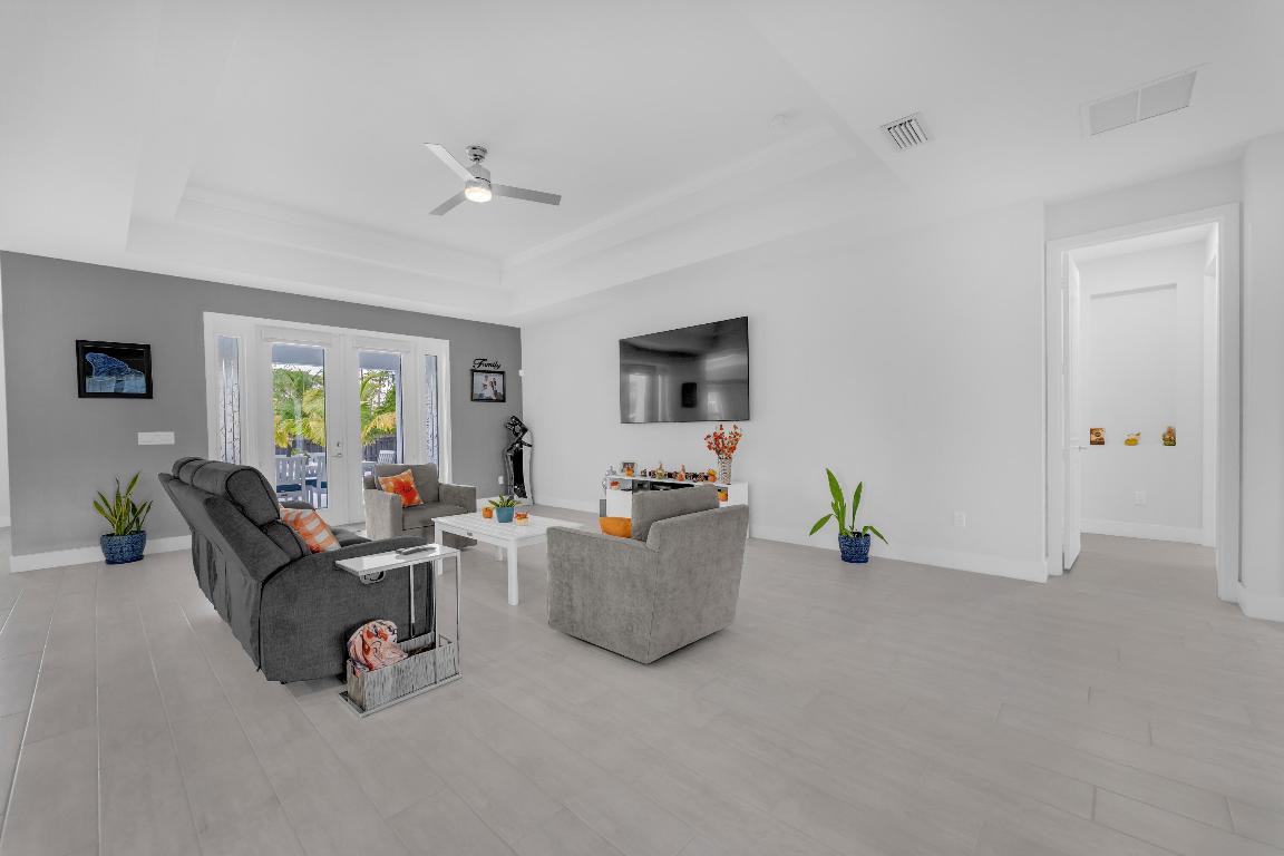 Loxahatchee - Residential