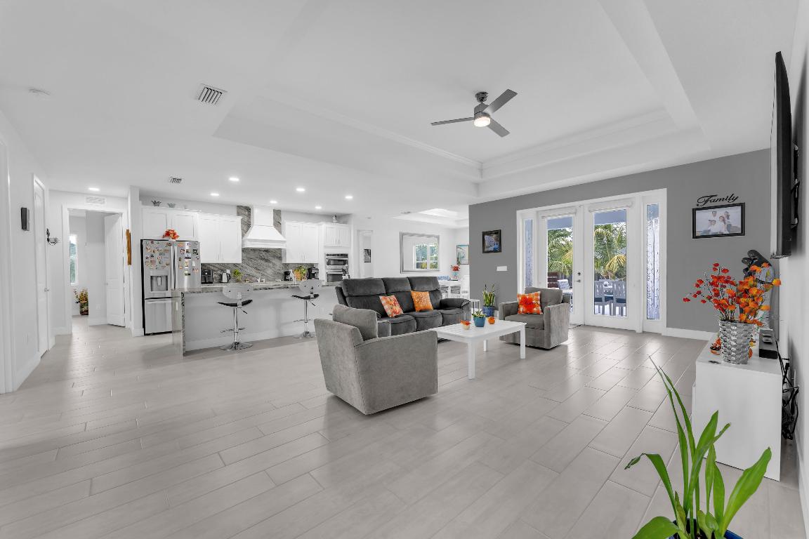 Loxahatchee - Residential