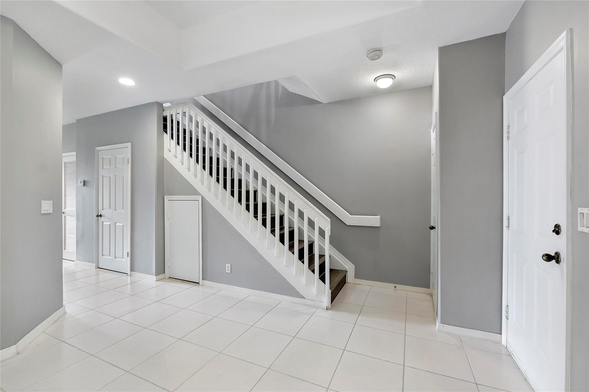 Coral Palm Village - Residential Lease