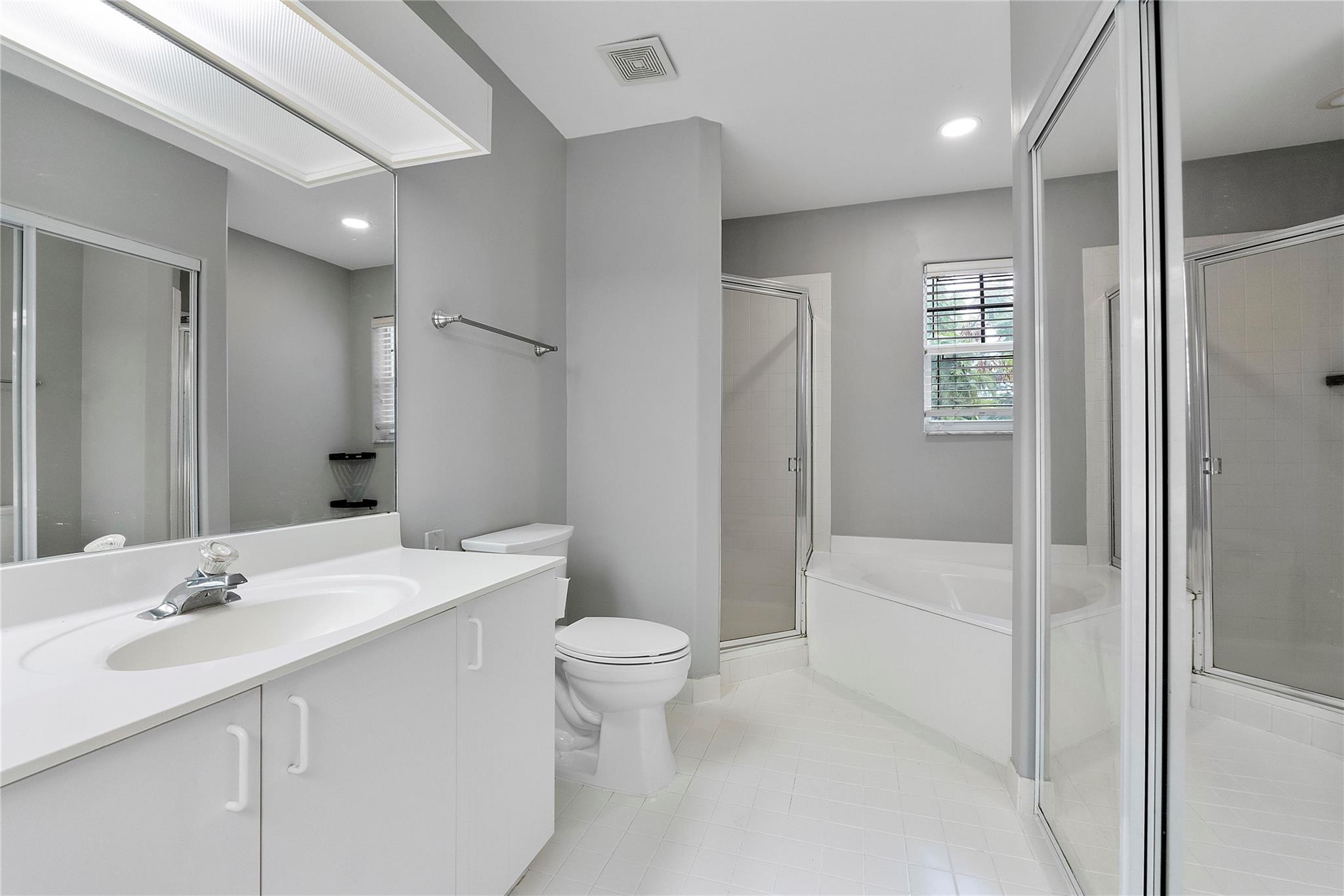 Coral Palm Village - Residential Lease