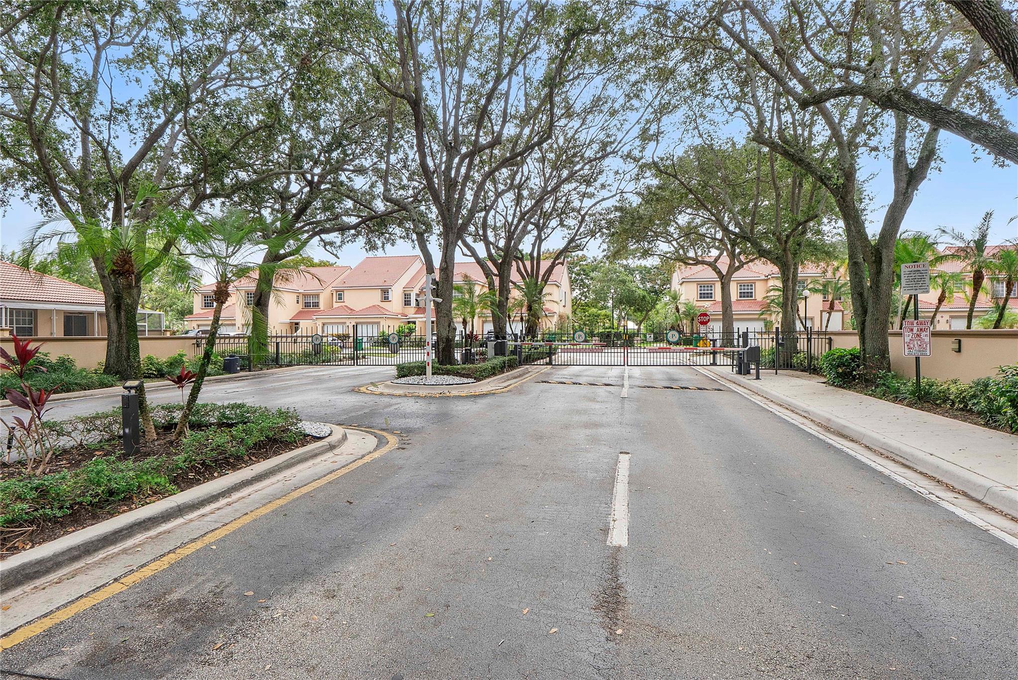 Coral Palm Village - Residential Lease