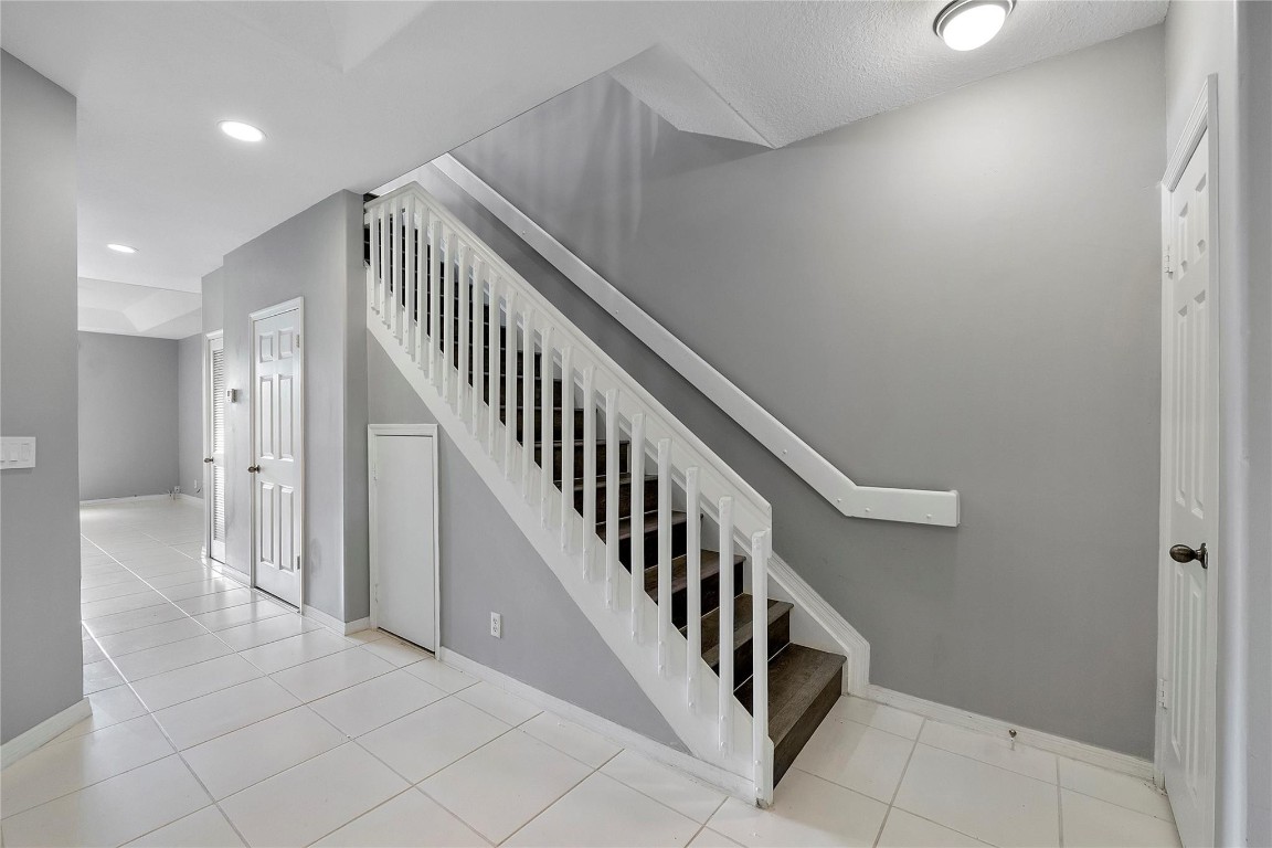 Coral Palm Village - Residential Lease