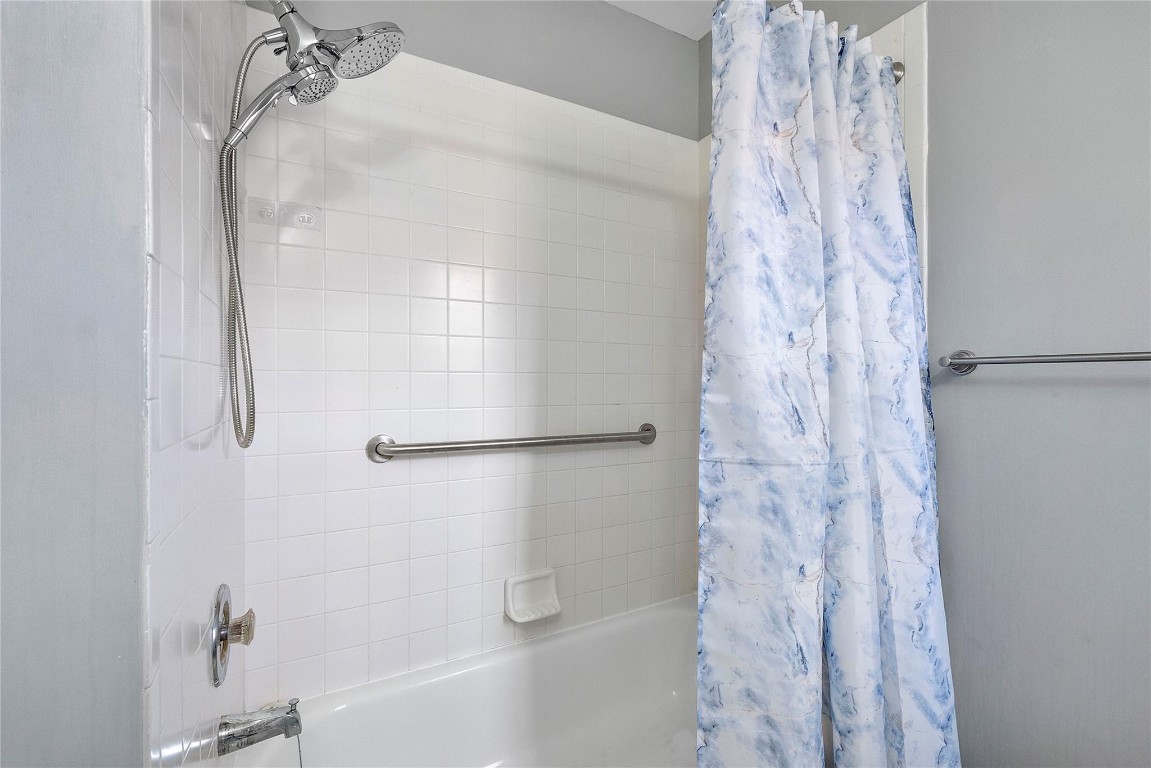 Coral Palm Village - Residential Lease