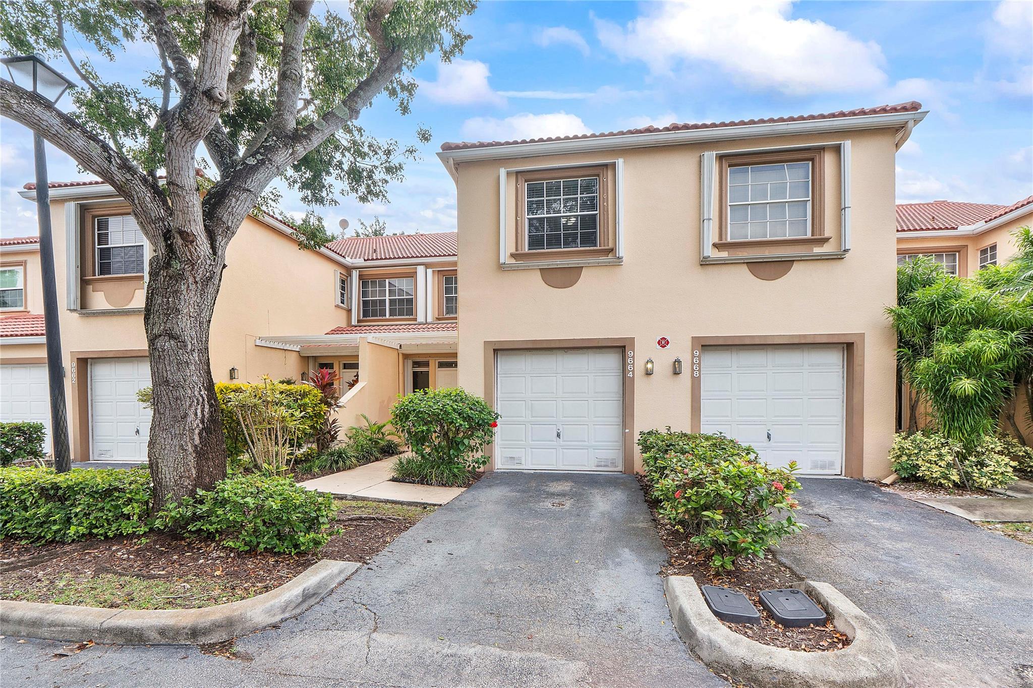 Coral Palm Village - Residential Lease