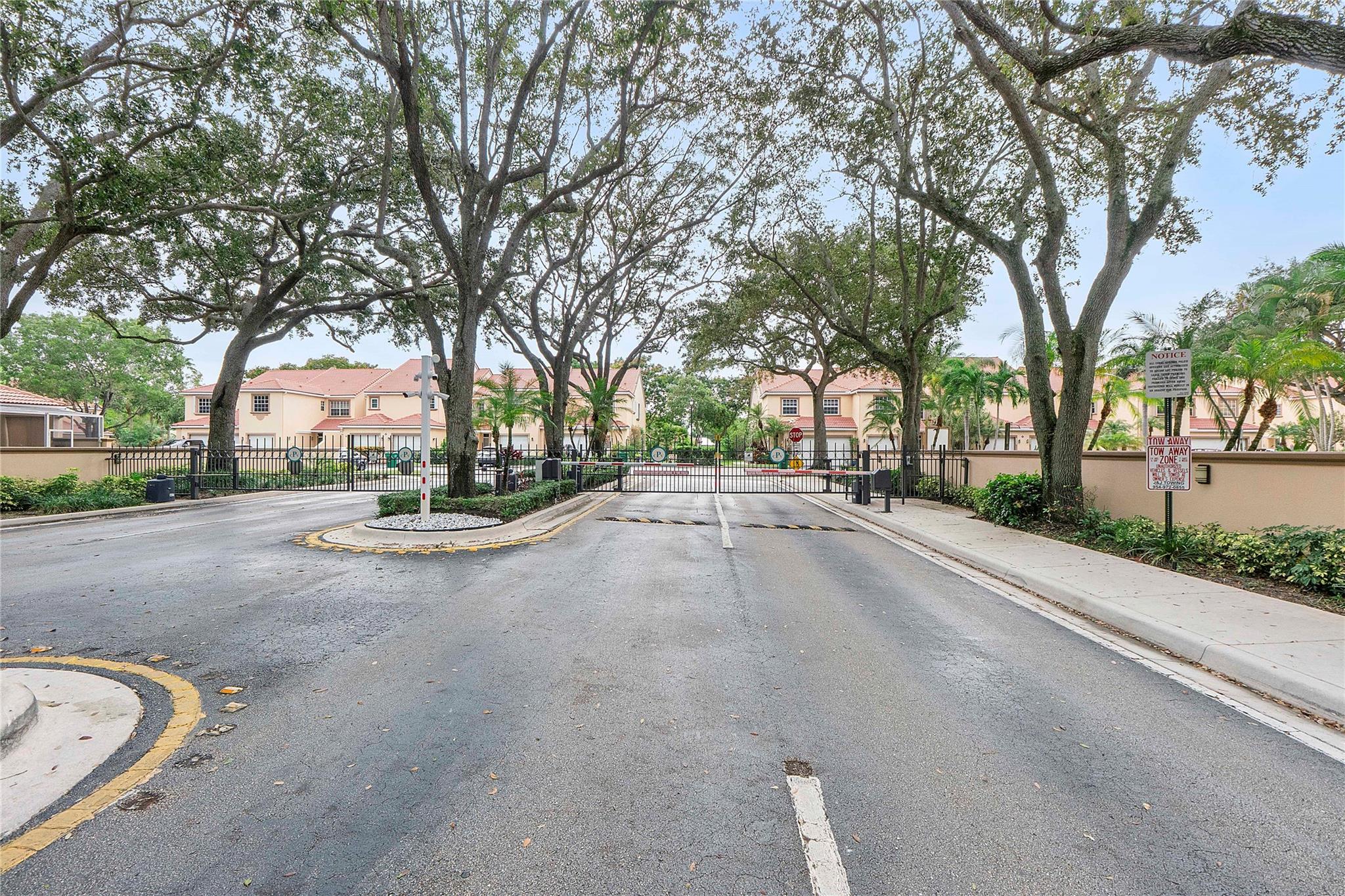 Coral Palm Village - Residential Lease