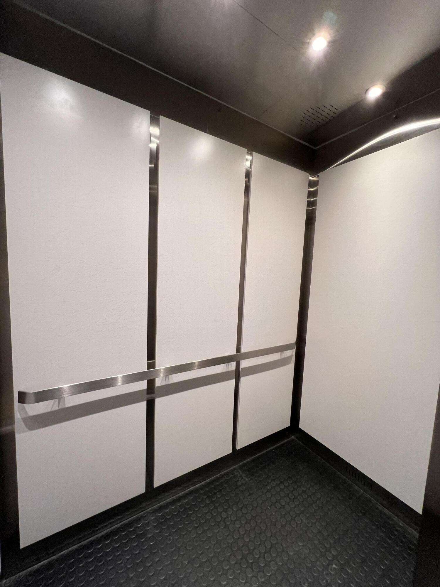 GARDEN-AIRE VILLAGE CONDO - Residential
