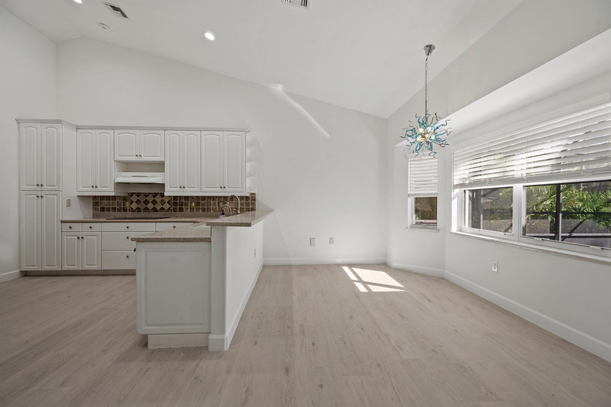 2005 SW Amarillo Lane