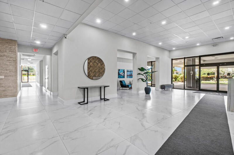 LANDS OF THE PRESIDENT/CONSULATE CONDO - Residential