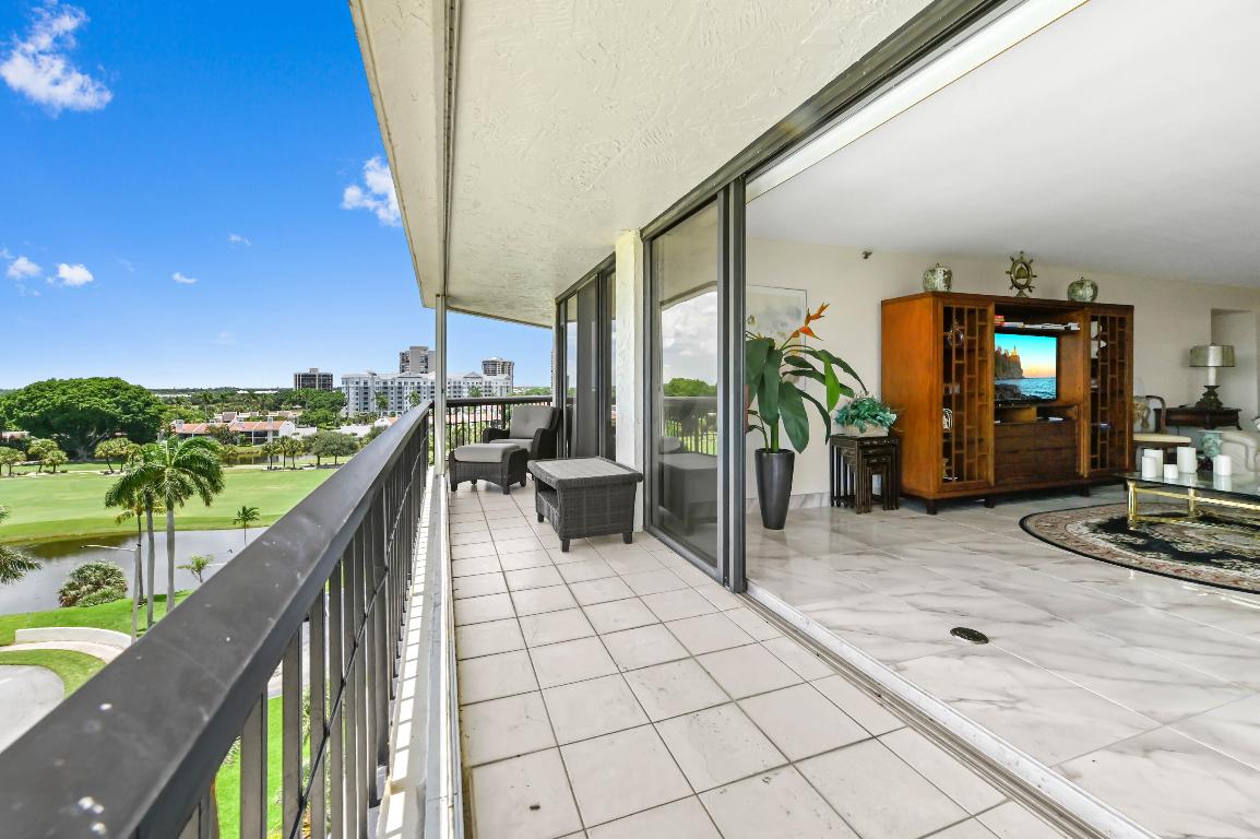 LANDS OF THE PRESIDENT/CONSULATE CONDO - Residential