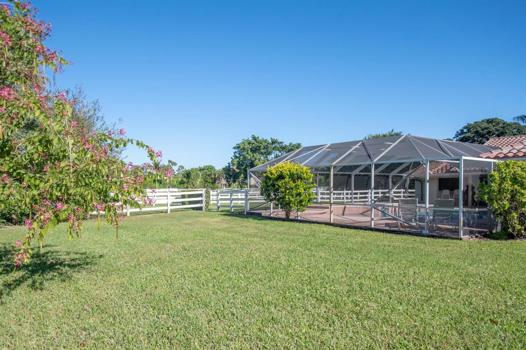 SADDLE TRAIL PARK OF WELL - Residential