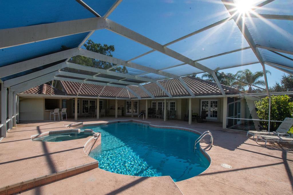 SADDLE TRAIL PARK OF WELL - Residential