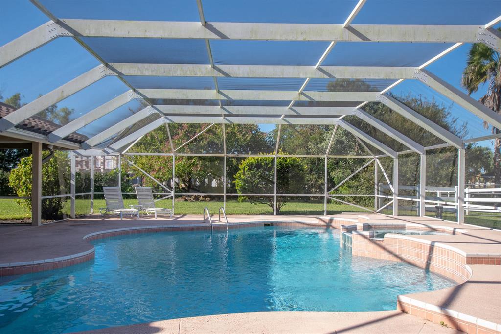 SADDLE TRAIL PARK OF WELL - Residential