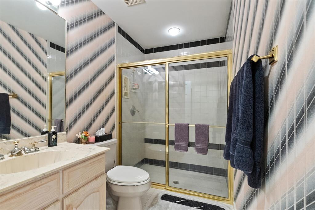 SADDLE TRAIL PARK OF WELL - Residential