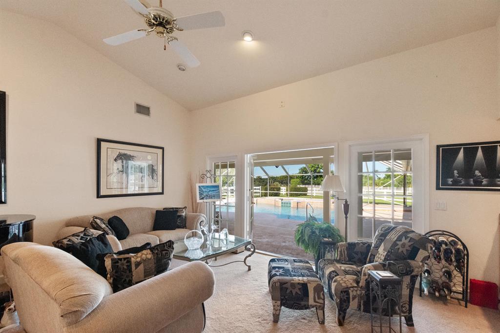 SADDLE TRAIL PARK OF WELL - Residential