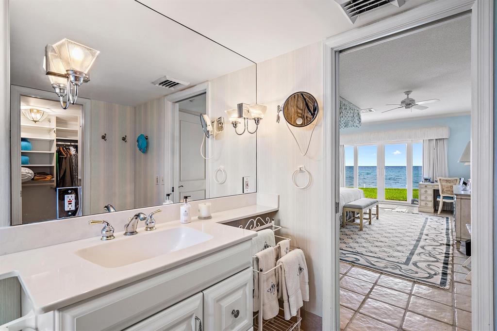 LA COQUILLE CLUB VILLAS C - Residential