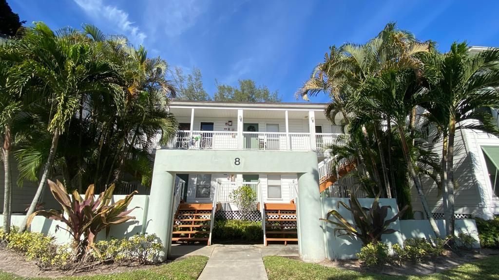 Photo of 253 Cypress Point Drive #253, Palm Beach Gardens, FL 33418 (MLS # R10778242)