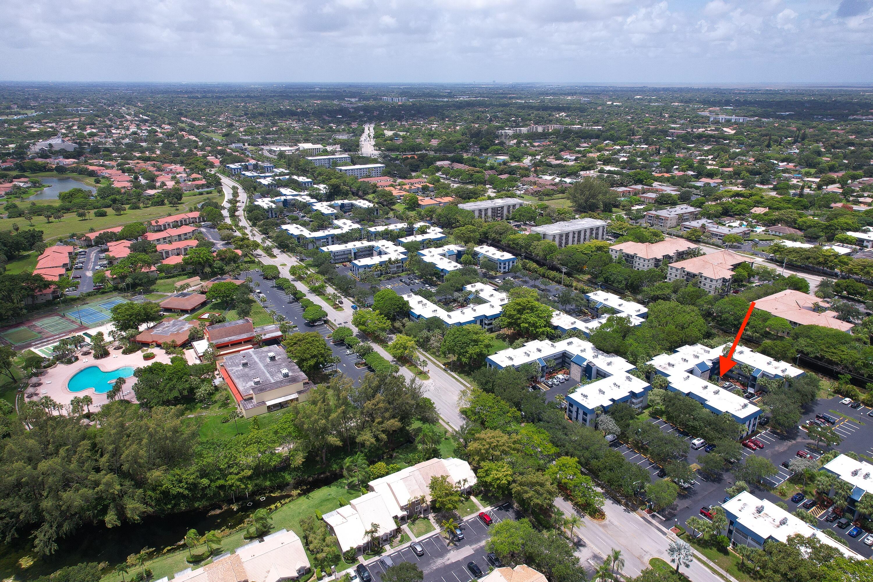 HOLIDAY SPRINGS VILLAGE 1 CONDO - Residential
