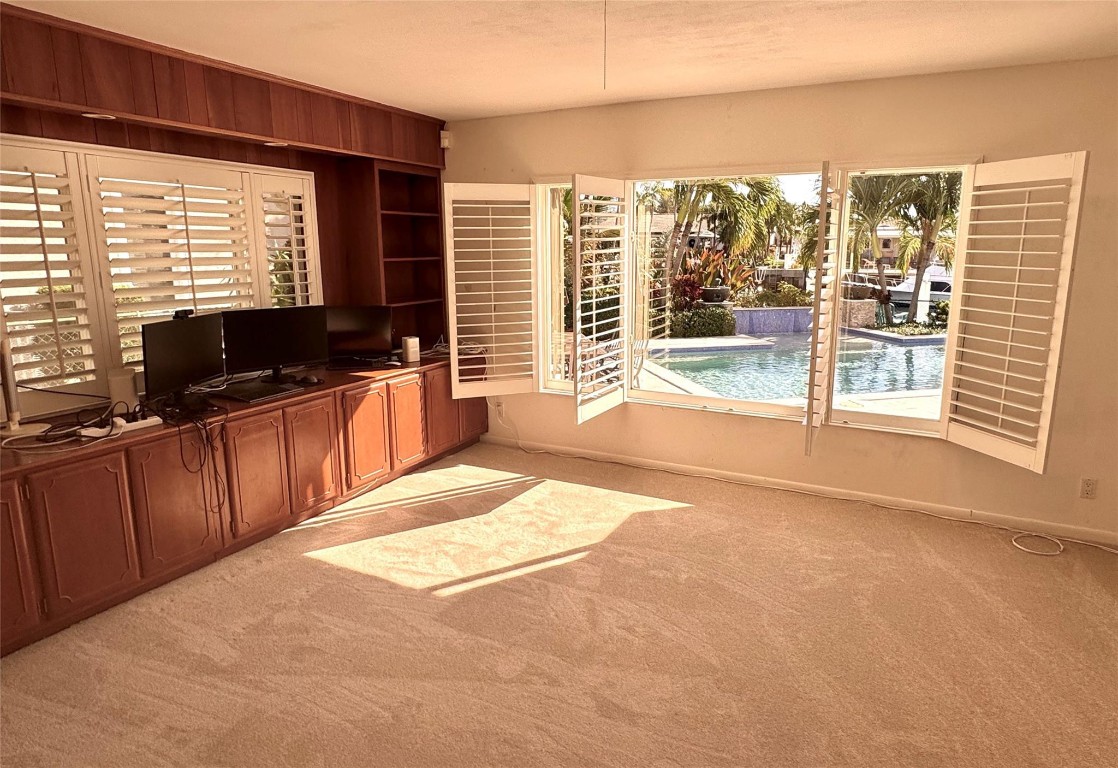 Hillsboro Harbor - Residential