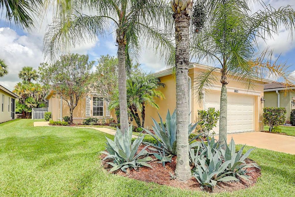 Photo of 10015 SW Stonegate Drive, Port Saint Lucie, FL 34987 (MLS # R10968786)