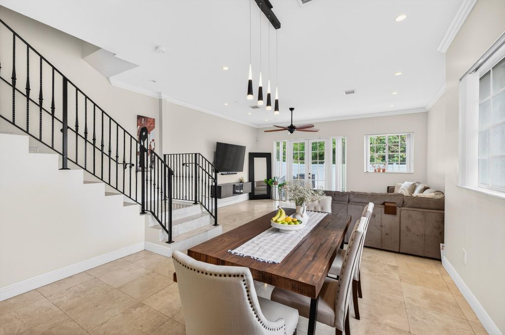 Photo of 825 Sw 12th Street, Fort Lauderdale, FL 33315 (MLS # B26037867)