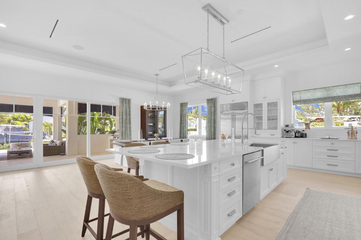 RIVERSIDE - Residential