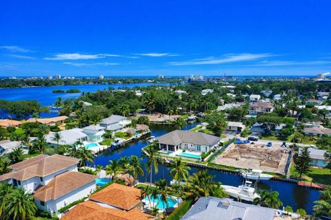 Photo of 934 N Loxahatchee Drive, Jupiter, FL 33458 (MLS # R11126981)