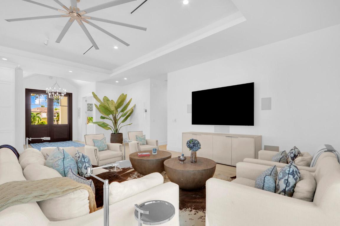 RIVERSIDE - Residential