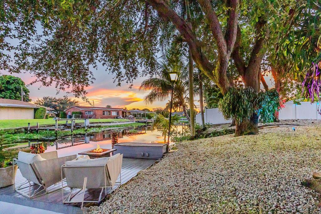 LAKE CLARKE MNR - Residential