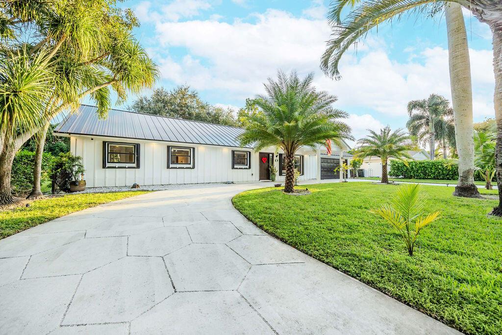 LAKE CLARKE MNR - Residential