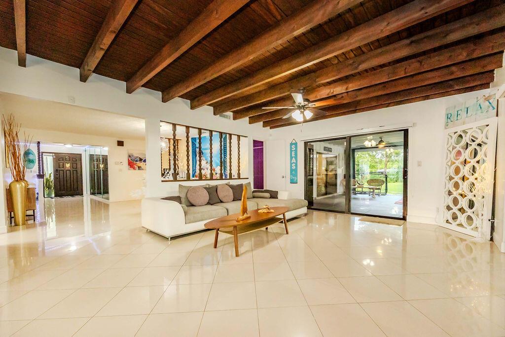 LAKE CLARKE MNR - Residential