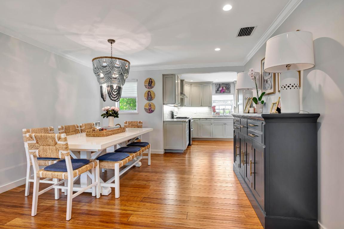 2064` N Suzanne Circle