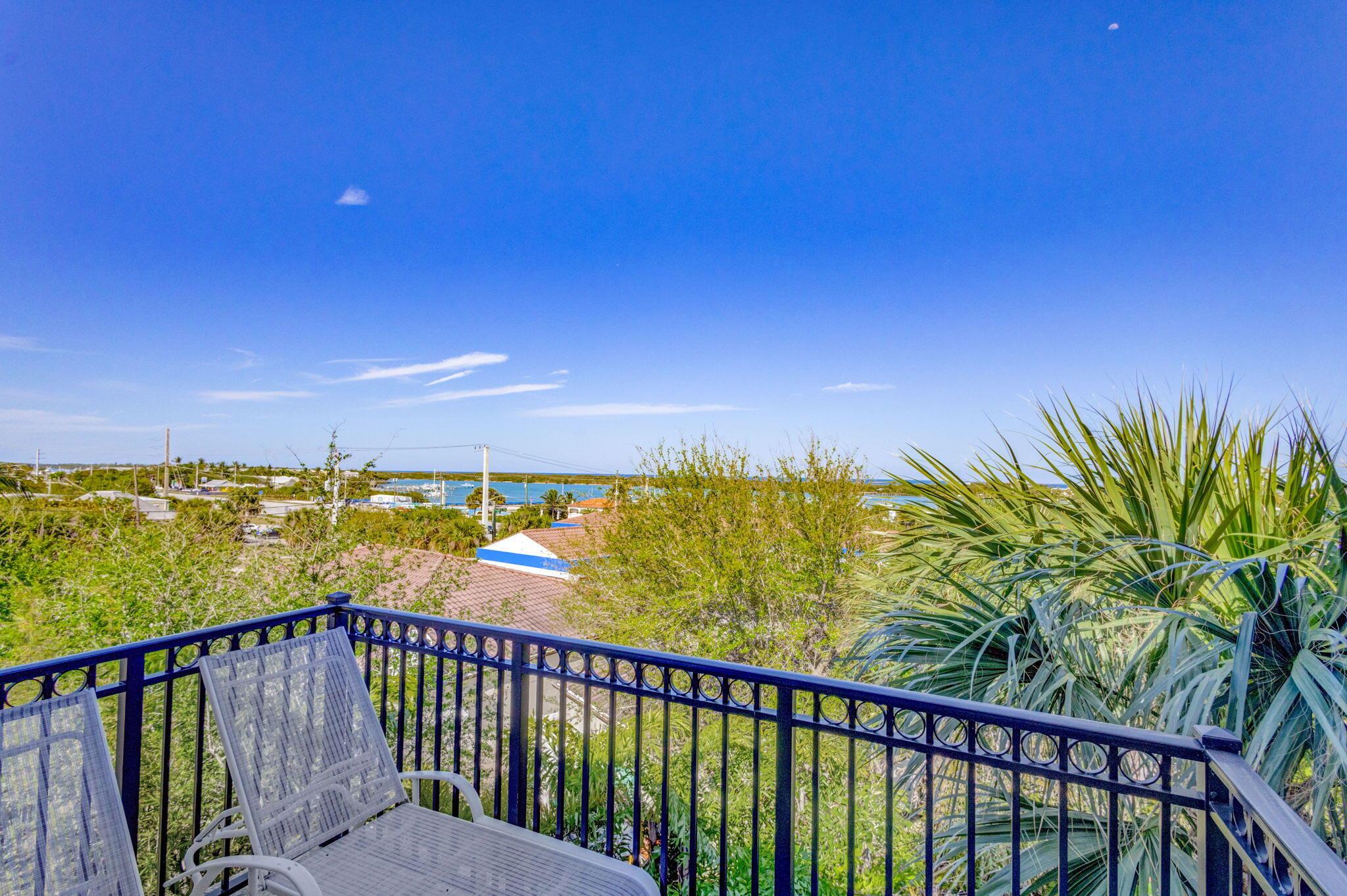 CASA DEL SOL OF TEQUESTA - Residential Lease