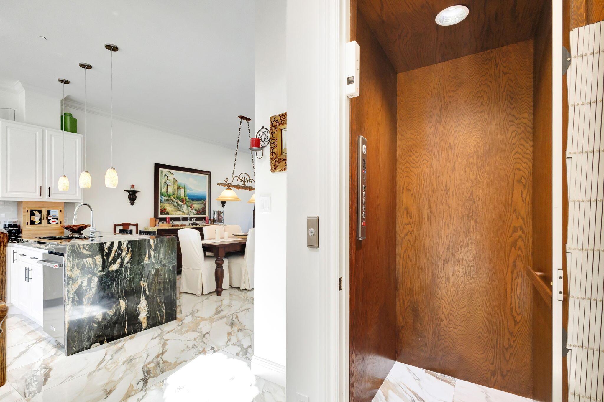CASA DEL SOL OF TEQUESTA - Residential Lease