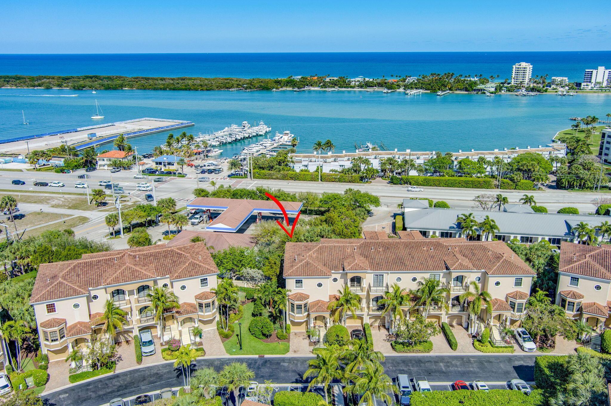 CASA DEL SOL OF TEQUESTA - Residential Lease