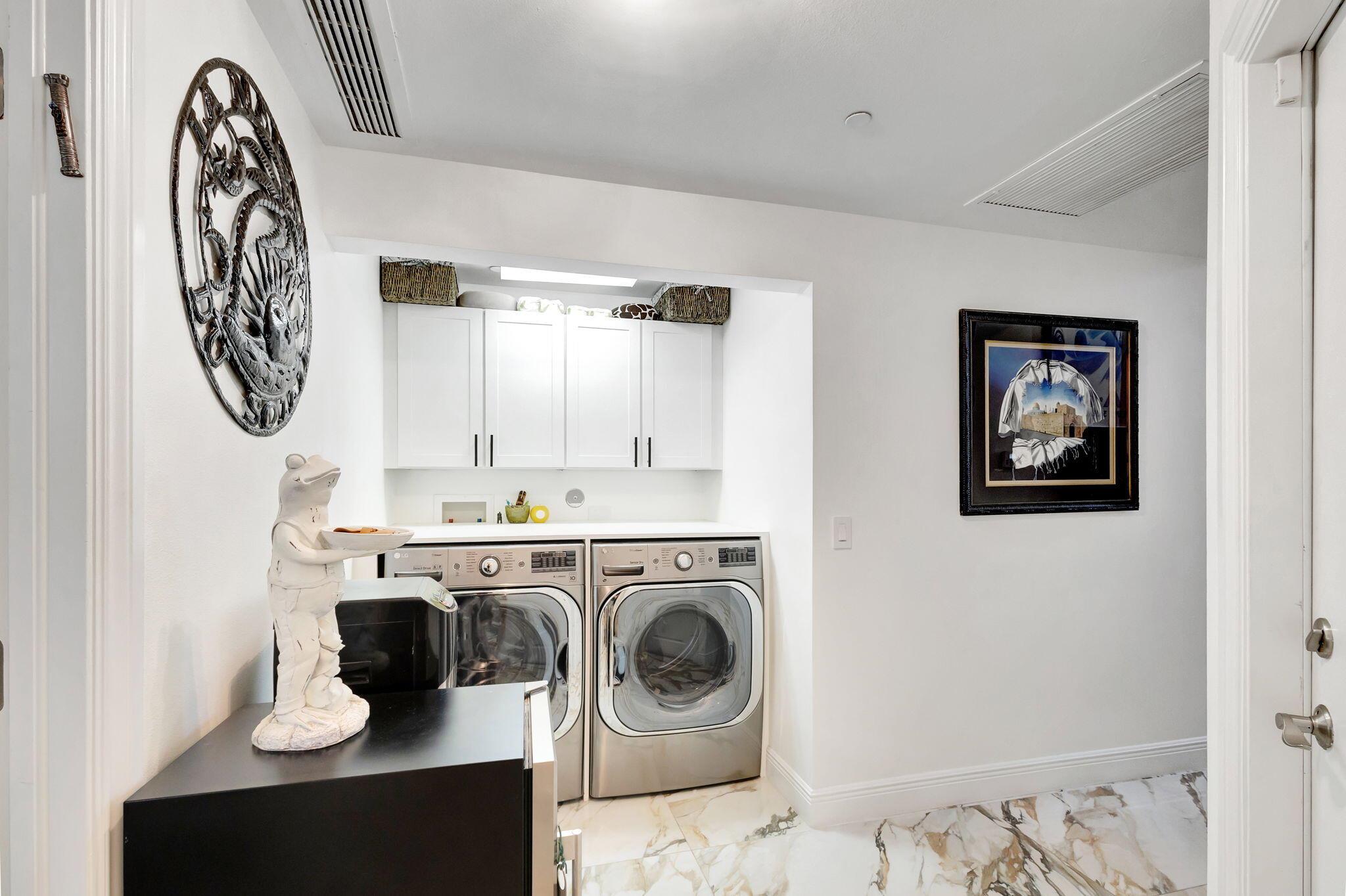 CASA DEL SOL OF TEQUESTA - Residential Lease