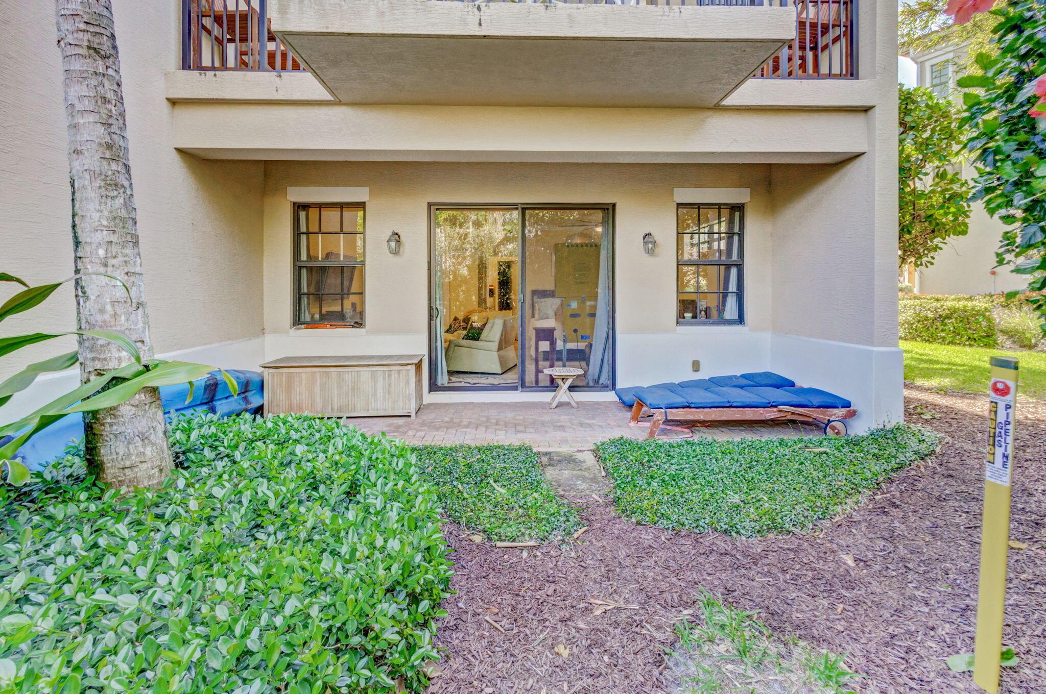 CASA DEL SOL OF TEQUESTA - Residential Lease