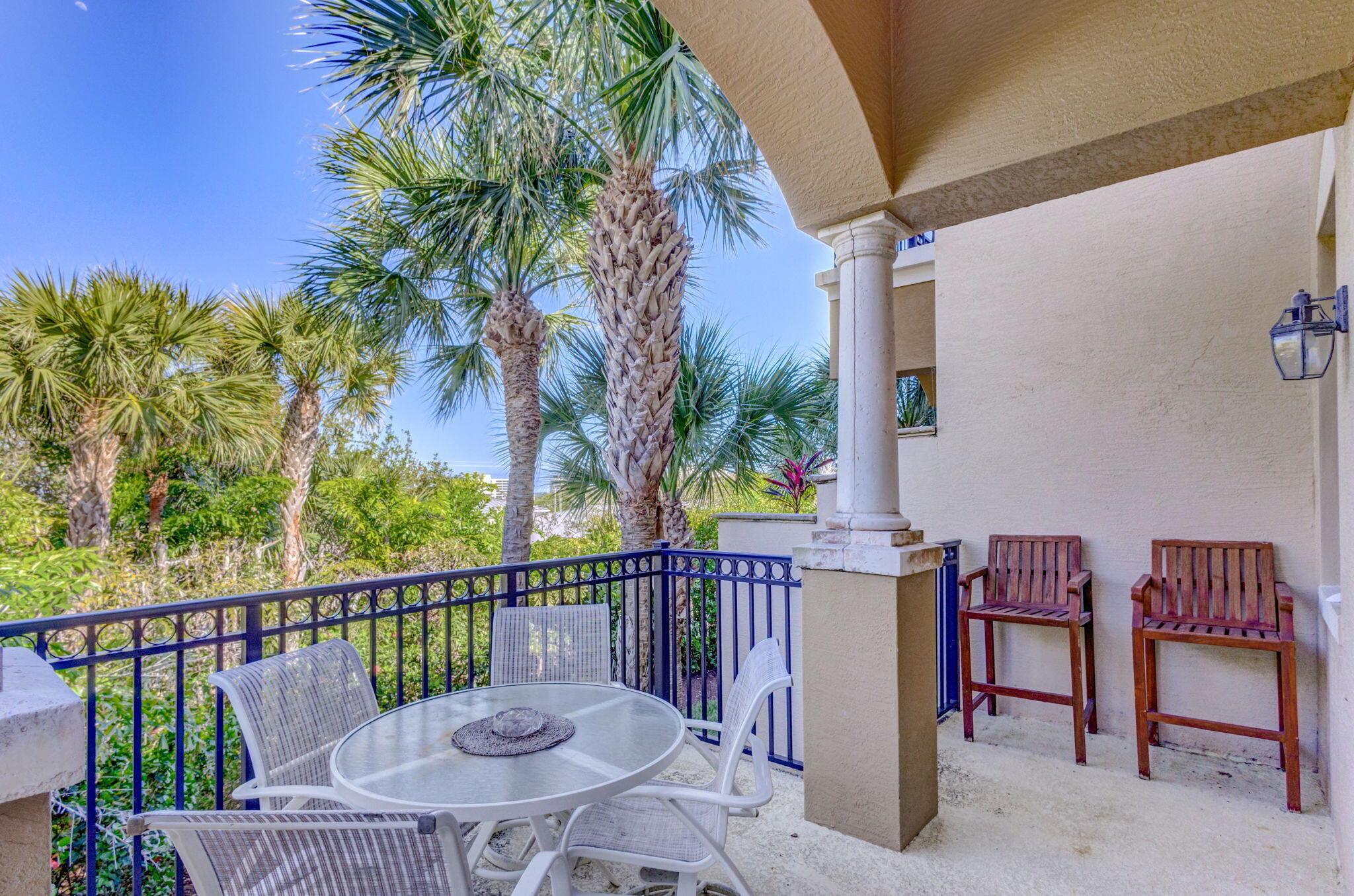 CASA DEL SOL OF TEQUESTA - Residential Lease