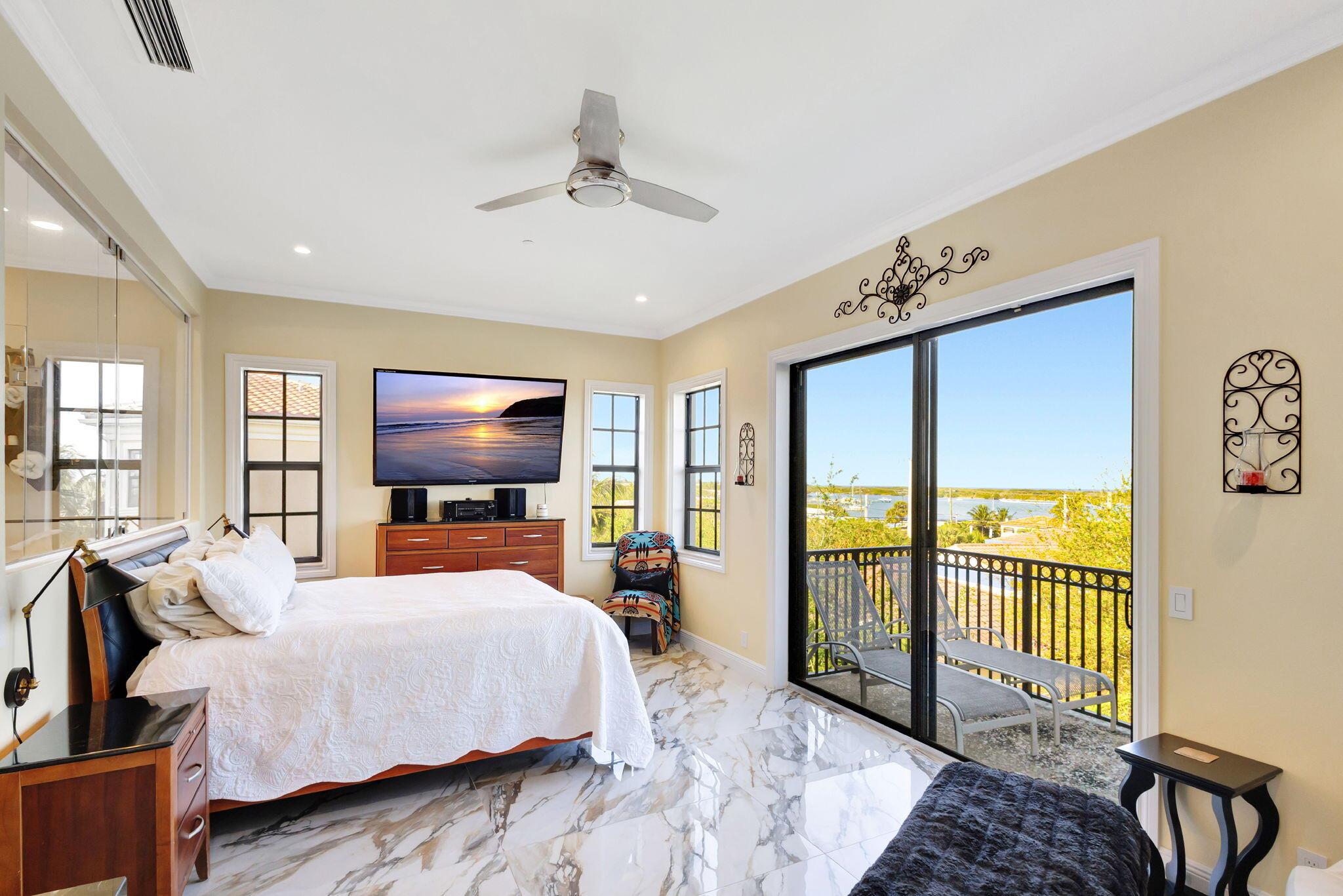 CASA DEL SOL OF TEQUESTA - Residential Lease